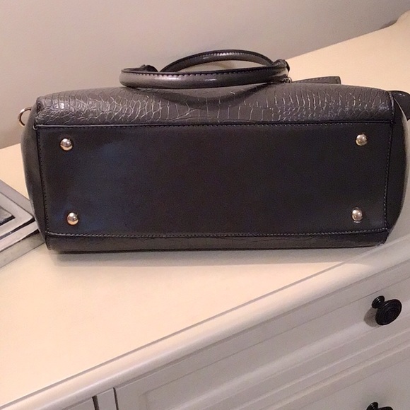 NEW: Olive/Gray Crossbody Shoulder Bag - Picture 3 of 5